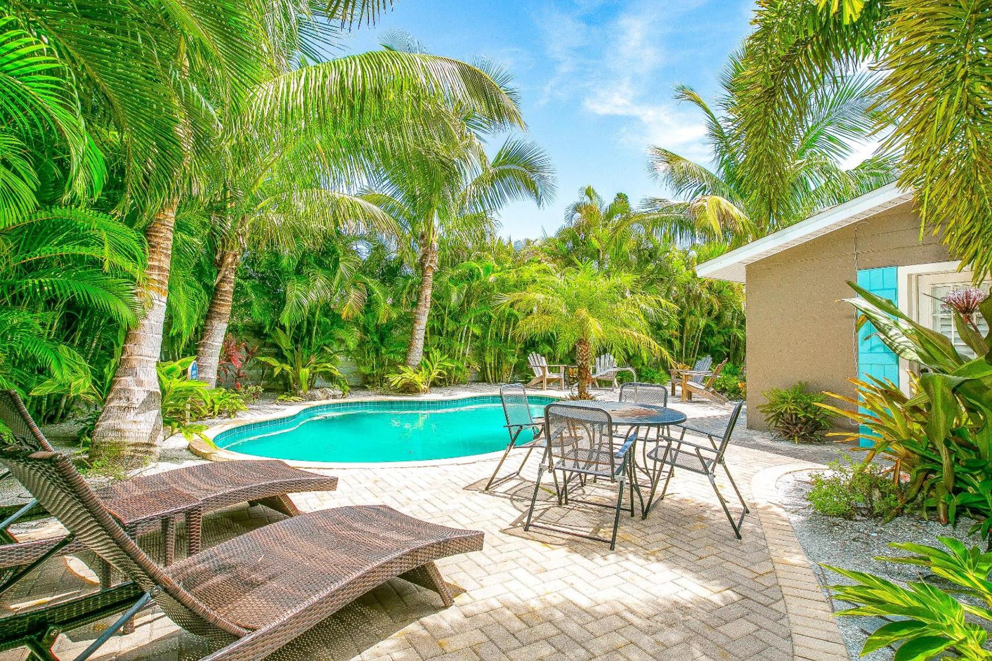 Coconut Lagoon Anna Maria Exterior photo